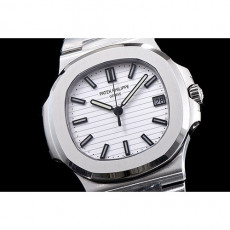 파텍필립 노틸러스-5 칼리버 57111A-011